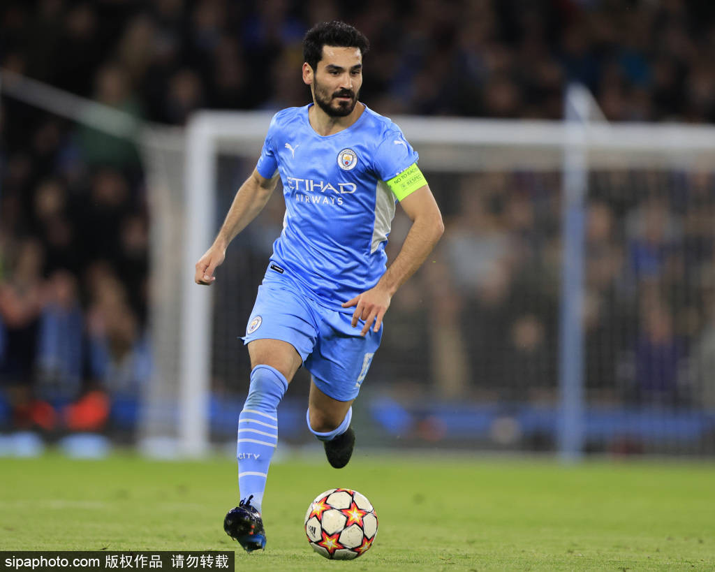 法媒否认沙特媒体消息：本泽马和吉达联合没有续约（法媒否认沙媒报道：本泽马未与吉达联合续约）