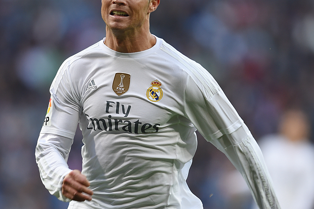 跟队记者：普利希奇参加部分合练，明天将决定他能否参赛（队记：普利希奇参与部分合练，能否出战将于明日确定）