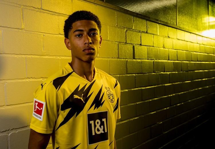 莫德里奇发文庆祝米兰大逆转（莫德里奇社媒发文祝贺米兰上演大逆转）