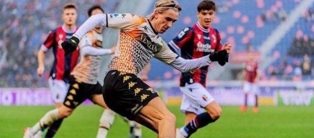 荷兰队官方：小克鲁伊维特因伤离开国家队（荷兰队官宣：小克鲁伊维特因伤退出国家队）