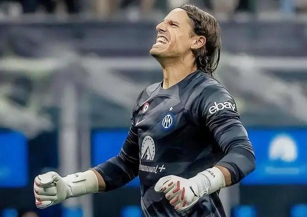 记者：莱奥周二接受核磁共振检查，结果显示无肌肉损伤（莱奥周二核磁结果显示无肌肉伤情）