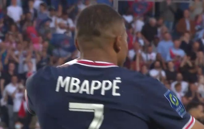 姆巴佩新赛季6次禁区外远射破门，位列五大联赛第一（姆巴佩新赛季禁区外远射斩获6球，五大联赛居首）