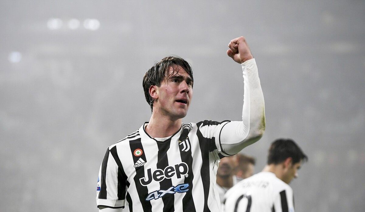 斯科尔斯：欧联杯半决赛先客后主对曼联有利，有助球队冲击决赛（斯科尔斯：先客后主的欧联半决赛利好曼联，有助球队冲击决赛）