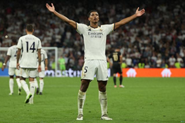 青训教练：加纳乔10岁时就直言不讳，我们有过很多次争论（青训教练：加纳乔10岁起就敢直言，我们曾多次争执）