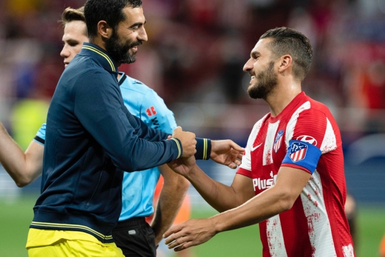 篮球勇士球员训练营表现亮眼（勇士队球员在训练营中表现出色）