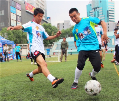 等了太久！内姆布哈德成独行侠五年来首个助攻达13次的球员（久违了！内姆布哈德成独行侠近5年首位单场13助攻球员）