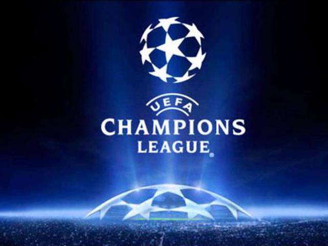 意媒：德佬对孔蒂依然保持完全信任，双方将召开会议分析现状（意媒：德劳伦蒂斯依旧对孔蒂完全信任，双方将会面评估现状）