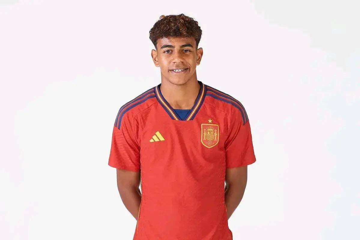 英格兰新一代天才爆发（英格兰新生代天才崛起）